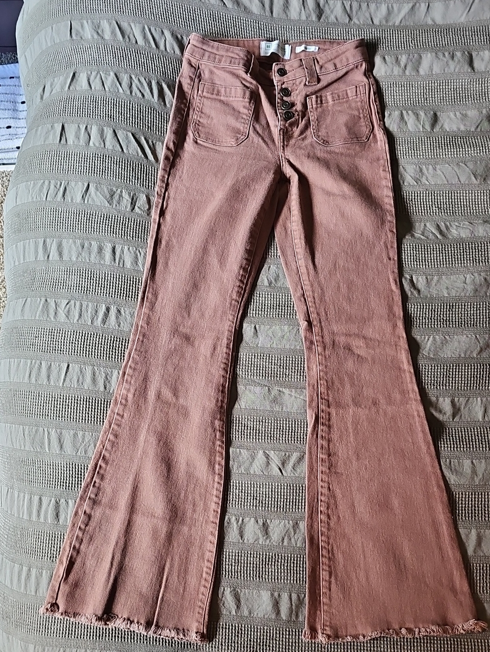 High-Rise Women's Flared Jeans in Dusty Rose